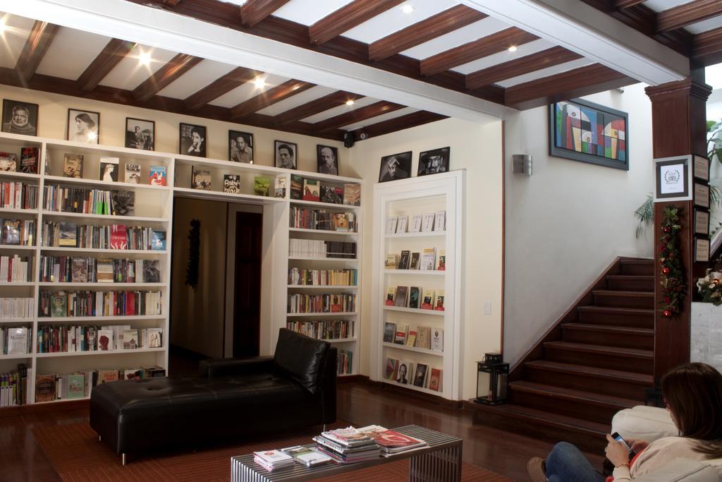 The Book Hotel Богота Екстериор снимка